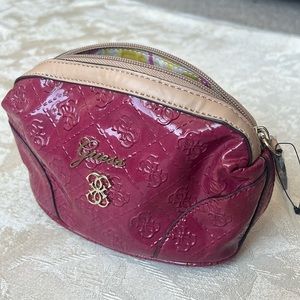 Guess Reiki Cosmetic Bag - Pomegranate